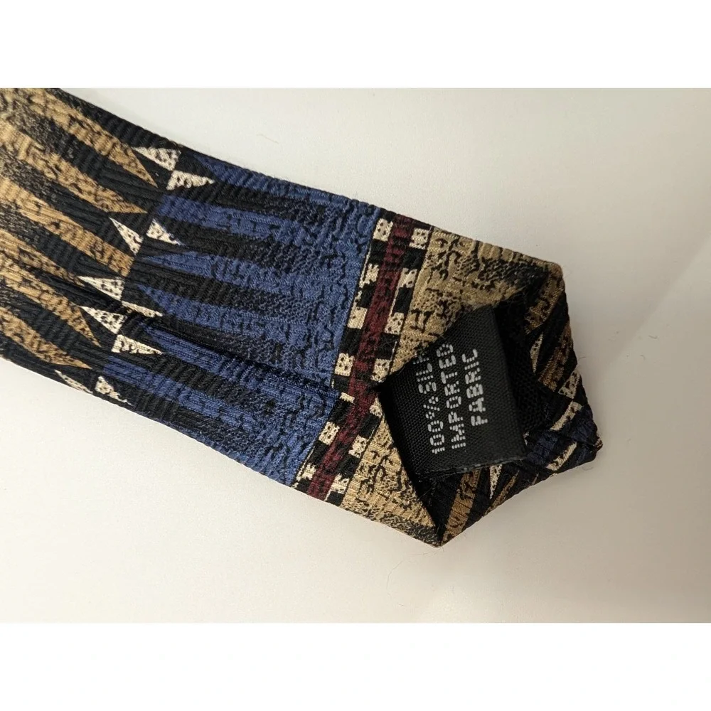 Chez Roffe New York Men's Tie 100 Silk Blue Beige Geometric Pattern